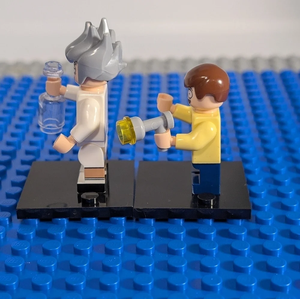 2 Minifigures- Rick and Morty Anime TV Show Building Block Toy Action Figure